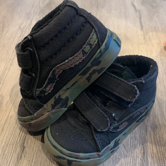 Converse Other - Toddler shoe bundle